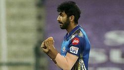 என்ன இந்த பார்ம் போதுமா? டபுள் விக்கெட் மெய்டன்.. 27 விக்கெட்.. சிறந்த பவுலிங் இதுதான்.. பும்ரா!