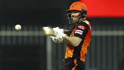 ஐபிஎல் கப் இவருக்குத்தான்.. ரோஹித், தோனிக்கு நடந்த அதே சம்பவம்.. வியந்து போன ரசிகர்கள்!!