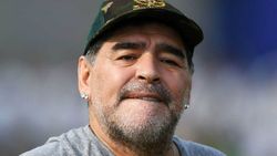 உலக கோப்பை நாயகன் மரடோனா... மூளையில் இரத்த உறைவு... அறுவை சிகிச்சை!