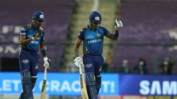 பௌலிங் போடறதுல அவர் இன்னும் சிறப்பா இல்லை... பிட்டாவும் இல்லை.. ரோகித் சர்மா திட்டவட்டம்