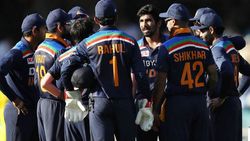 என்ன இவரெல்லாம் உள்ளே வருகிறார்.. இந்திய அணிக்கு இப்படி ஒரு நிலைமையா?.. யப்பா போதும்டா சாமி!