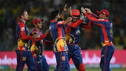 முதல்முறையாக பாகிஸ்தான் சூப்பர் லீக் கோப்பையை கைப்பற்றிய கராச்சி கிங்ஸ்... அசாம் அபாரம்