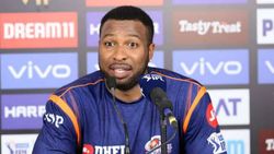 என்னை வெறுக்கும் எதிரி வேண்டும்... குழிபறிக்கும் நண்பன் வேண்டாம்.. கீரன் பொல்லார்ட்