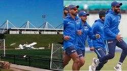 ஓடுங்க.. ஓடுங்க.. எரிந்து கொண்டே வந்து மைதானத்தில் விழுந்த பிளேன்.. அருகே இந்திய அணி.. பரபர சம்பவம்