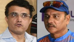 பழைய பகை.. அதுக்காக இப்படியா? கங்குலி பெயரையே மறந்த இந்திய அணி கோச்.. ட்விட்டரில் வெடித்த சர்ச்சை!