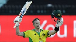 2 செஞ்சுரி.. தெறிக்க விட்ட பின்ச், ஸ்டீவ் ஸ்மித்.. இந்திய அணியின் மெகா சொதப்பல்!