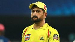 கோலி, ரோஹித் எல்லாம் அப்படி ஓரமா ஒதுங்குங்க.. தோனி தான் இப்பவும் கிங்.. வெளியான தகவல்!