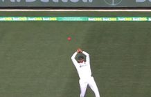 டக் அவுட் ஆனது கூட பரவாயில்லை..இதை ஒத்துக்கவே முடியாது..இளம் வீரர் சொதப்பல்.பொங்கி எழுந்த ரசிகர்கள்!