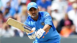 ஐசிசி விருதுகள்.. கடந்த 10 ஆண்டுக்கான சிறந்த டி 20 அணி.. தோனிதான் கேப்டன்.. அதிரடி விருது அறிவிப்பு!