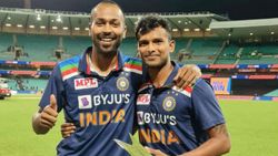 சர்வதேச அரங்கில் ஒலித்த தமிழ்.. எவ்வளவு பணிவான குணம் பாருங்க.. நடராஜன் பேட்டியில் இதை கவனித்தீர்களா?