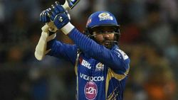 24 மணி நேரத்தில் மாறிவிட்டது.. கோலிக்கு எதிராக பேசினால்.. மும்பை அணியில் ஸ்பெஷல் பொறுப்பா? - பகீர்