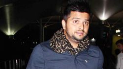 இதுக்கு மட்டும் நேரம் இருக்கா?.. கிளப்பில் ஆட்டம் போட்ட ரெய்னா.. கைதால் சர்ச்சையில் சிக்கிய சின்ன தல