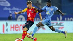 4 முறை தொடர் வெற்றி... 5வது வெற்றிக்கு கங்கணம் கட்டும் மும்பை சிட்டி கோச்!