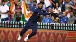 மைதானமே மிரண்டுவிட்டது.. ஒரு நிமிடம் அதிர்ந்து போன கோலி.. அப்படி என்ன செய்தார் சஞ்சு.. பின்னணி!