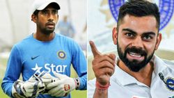 உயிரை கொடுத்து விளையாடிய வீரர்.. கடைசியில் நோ சொன்ன கோலி.. இவருக்குத்தான் வாய்ப்பா.. போச்சு!