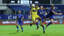 எல்லா டீமும் ப்ளே-ஆப்பிற்காக முட்டி மோதிக்கிட்டு இருக்கு... பெங்களூரு எப்சி கோச் சொல்லியிருக்காரு!