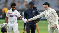 ஜெயிக்க முடியலை.. அதுக்காக இப்படியா பண்ணுவீங்க? இந்திய வீரர்களை சீண்டிய ஆஸி. மீடியா!