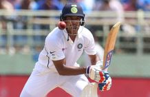 2 நாள் டைம்.. இந்திய வீரரிடம் கறாராக சொன்ன பிசிசிஐ.. 4வது டெஸ்டில் முக்கிய வீரர் ஆடுவதில் சிக்கல்!