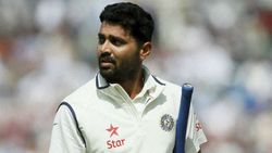 என்னமோ நடக்கிறது.. மொத்தமாக ஓரம்கட்டப்பட்ட தமிழக வீரர்.. அப்படியே ஒதுங்கிவிட்டார்.. ஷாக்கிங்!