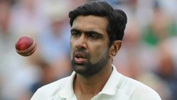 குறிப்பிட்ட சமுதாயத்திற்கு எதிராக தவறான பேச்சு.. சர்ச்சையில் இந்திய வீரர் அஸ்வின்..போலீசில் புகார்!