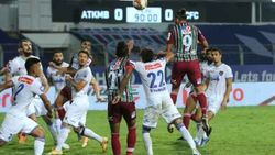 கடைசி நிமிடம் வரை பரபரப்பு.. சென்னையை வீழ்த்திய ஏடிகே மோகன் பகான்!