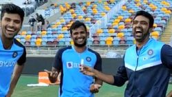 தமிழர்கள்தான் இனி எல்லாம்..இந்திய அணியில் மாஸ் காட்டும் 4 வீரர்கள்..எல்லாத்துக்கும் காரணம் இதுதான்!