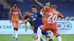 எது பேடியா மீது பாய்ந்த தீபக் தாங்க்ரி... கடித்து வைத்த பேடியா... தொடரில் பங்கேற்க தடை!