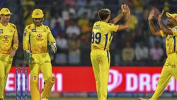 இப்படி எல்லாம் நடக்கும் என்று கனவு கூட காண வேண்டாம்.. தோனி கொடுத்த அழுத்தம்.. சிஎஸ்கே பகீர் பிளானிங்