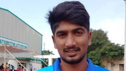 ஆந்திராவின் பாகுபலி.. அவரை எடுங்க.. யாருக்கும் தெரியாத 2 வீரர்களை தூக்கிய சிஎஸ்கே.. என்ன நடந்தது?