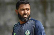 இந்தியாவிற்காக எவ்வளவு செய்தார்.. அவர் மீது மத சாயமா.. கிரிக்கெட் வீரர் மீது புகார்.. திரண்ட படை!