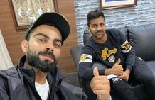 தலையிட வேண்டாம்.. நான் எடுக்குறதுதான் முடிவு.. ஷரத்துல் தாக்கூரை வீட்டுக்கு அனுப்பிய கோலி.. பகீர்!