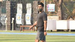 தோனிதான் 2 பெயரை கொடுத்தாரு.. உண்மையை போட்டு உடைத்த சிஎஸ்கே நிர்வாகி.. இப்படி ஒரு டிவிஸ்டா?