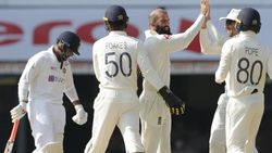 முதல் பால் சிங்கிள்.. சின்ன தவறால் கலங்கிப் போன பண்ட்.. கோபமாக கத்தியபடி சென்ற கீப்பர்.. ஷாக்கிங்!