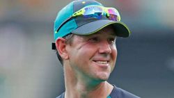 கடைசியில பாண்டிங்கிட்டயே கைவரிசையை காட்டிட்டாங்களே!