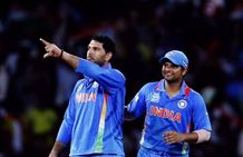 பார்த்து கத்துக்கோங்க.. மேட்ச் முடிந்ததும் ரெய்னா சொன்ன அந்த வார்த்தை..யுவராஜை நெருக்கும் ரசிகர்கள்