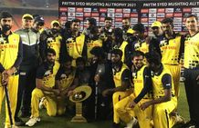 அமலுக்கு வந்தது IMPACT PLAYER விதி.. சையது முஸ்தாக் அலி தொடரில் பயன்படுத்திய அணிகள்.. சுவாரஸ்யம் !