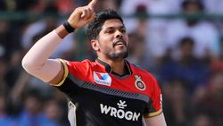 இவருக்கா இந்த நிலைமை.... ஆரம்ப விலைக்கே சென்ற உமேஷ் யாதவ்.. மீண்டும் அழைத்த தாய் வீடு