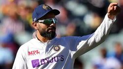 டிரெஸ்ஸிங் ரூமிலிருந்து.. அப்படியே கிளம்பி சென்ற கோலி.. ஷாக்கான பேன்ஸ்.. நேற்று மாலை நடந்தது என்ன?