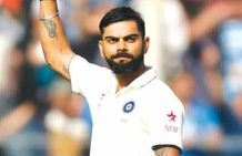 முகத்தில் சோகம் ததும்ப.. என்ன ஒரு மேட்ச் தோத்ததுக்கே கோலி இப்படி சொல்லிட்டாரே.. எதோ நடக்க போகுது!