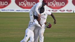 திக்திக் கிளைமேக்ஸ்.. நேற்று சென்னை டெஸ்ட் நடந்த அதே நேரத்தில்.. கிரிக்கெட் உலகை அதிர வைத்த சம்பவம்!