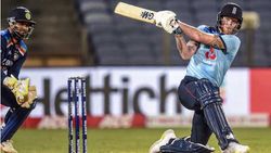 இவ்ளோ அசால்டா ஜெயிச்சிடாங்களே.... பென் ஸ்டோக்ஸ் காட்டடி... இமாலய இலக்கை எட்டிப்பிடித்த இங்கிலாந்து!