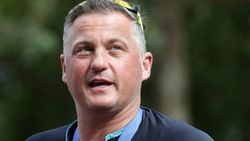 அவர்களை எதிர்கொள்ள திறமையில்லை.... இது கேவலம்.. இங்கிலாந்து பேட்ஸ்மேன்களை விளாசிய முன்னாள் வீரர்