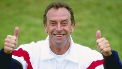 அங்க எப்படி பண்ட்டோ.. அந்த மாறி இங்கிலாந்துல இவரு..ஆனால் போட்டிலதான் இல்ல...டேவிட் லாய்ட் அதிருப்தி