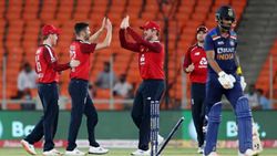 4 போட்டிகளில் 3 டக்-அவுட்... மீண்டும் பார்மிற்கு திரும்புவாரா ராகுல்?