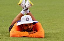 4வது டெஸ்ட்ல பிட்ச் எப்படி இருக்கும்னு பாக்க ஆவலா இருக்கு... களத்தில் இறங்கிய ரோகித் சர்மா!