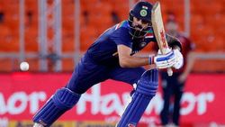 கேப்டனா 200வது ஒருநாள் போட்டி... சொதப்பலாக ஆடிய கேப்டன்