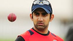 13 வருஷமா வாய் மட்டும்தான் பேசுது.. மோசம்.. கோலியை ஒரேயடியாக விமர்சித்த கம்பீர்.. கடும் மோதல்!