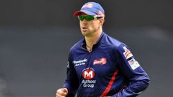 ஐபிஎல்-காக சொந்த நாட்டையே எதிர்க்கும் பீட்டர்சன்.. வீரர்கள் ஒன்றிணைய கோரிக்கை.. ட்வீட்டால் சர்ச்சை