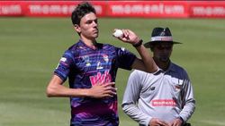 கோலியையே திணறடித்தவர்.. வெறும் 20 வயசு தென்னாப்பிரிக்க வீரரை களமிறக்கிய ரோஹித்.. ப்பா மாஸ்டர்பிளான்!