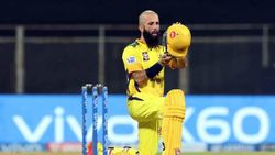 தீயாய் வேலை செய்யறாரு... இங்கிலாந்து ஆல்-ரவுண்டர் பத்தி சிஎஸ்கே கடைக்குட்டி பாராட்டு